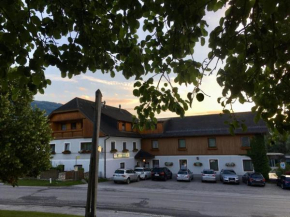 Гостиница Gasthof Grabenwirt  Ирднинг